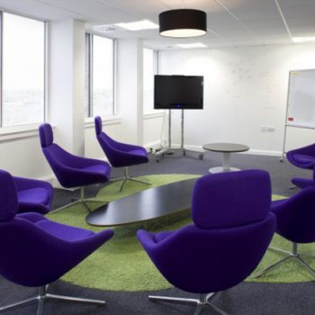 Top 10 Tips to Find the Perfect Meeting Venue